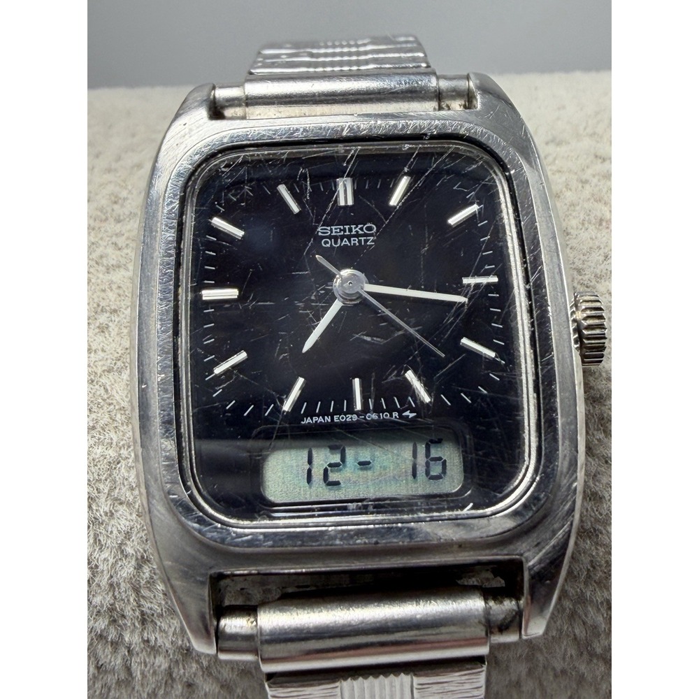Seiko E029-5430 New Battery Ladies Watch 23MM 6" Stretch Band Analog/Digital - Picture 4 of 10